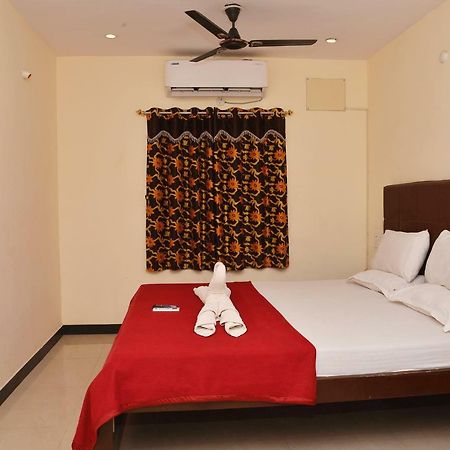 Krish Residency Hotel Madurai Ngoại thất bức ảnh