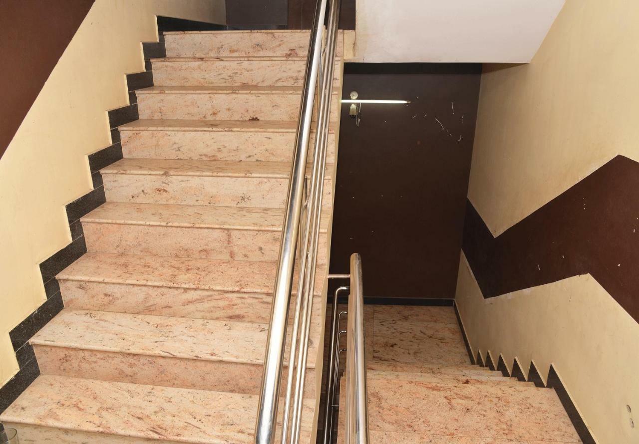 Krish Residency Hotel Madurai Ngoại thất bức ảnh